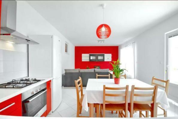 Apartment Simun Podgora Exterior photo